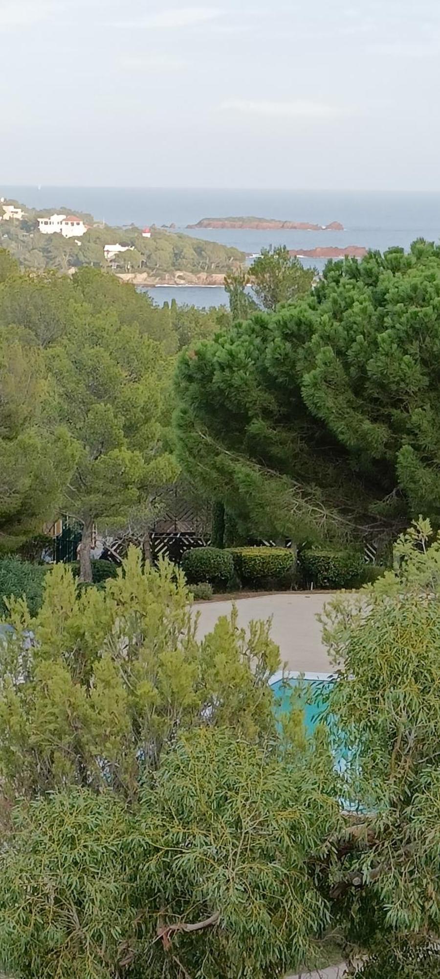 Cap Esterel Village Vacances T2 Vue Mer Agay Saint-Raphaël Kültér fotó